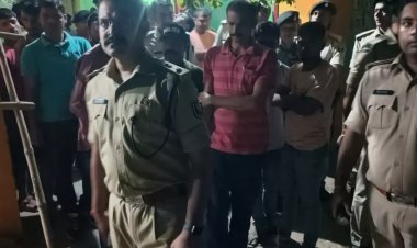 Bihar:पूर्वी चंपारण में 50 लाख की डकैती, बम और फायरिंग से थर्राया इलाका,क्रिमिनलों ने पुलिस पर भी की फायरिंग