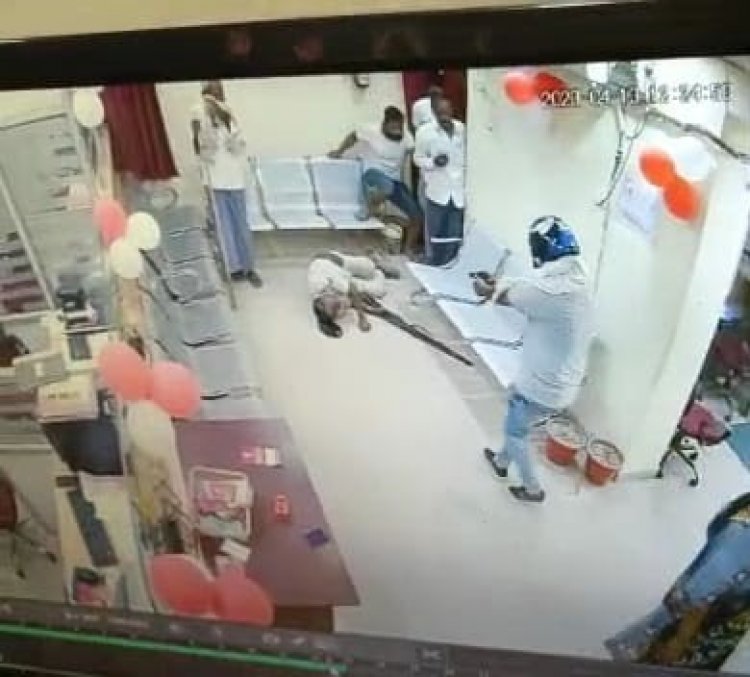 Bihar: पंजाब नेशनल बैंक के सोनपुर ब्रांच से 12 लाख की लूट, क्रिमिनलों ने दो गार्ड को गोली मारी, एक की मौत