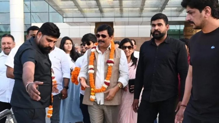 Anand Mohan:  एक्स एमपी Anand Mohan रिहा, सहरसा जेल से  अहले सुबह आये बाहर