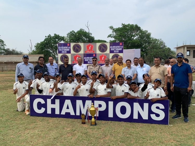 Dhanbad ने जीता जेएससीए अंतर जिला अंडर-16 क्रिकेट टूर्नामेंट का खिताब, लातेहार को 16 रनों से हराया