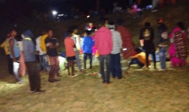 Jharkhand: गुमला में बड़ा हादसा, बेटी की शादी करा लौट रहे माता-पिता सहित चार की रोड एक्सीडेंट में मौत, 12 लोग घायल