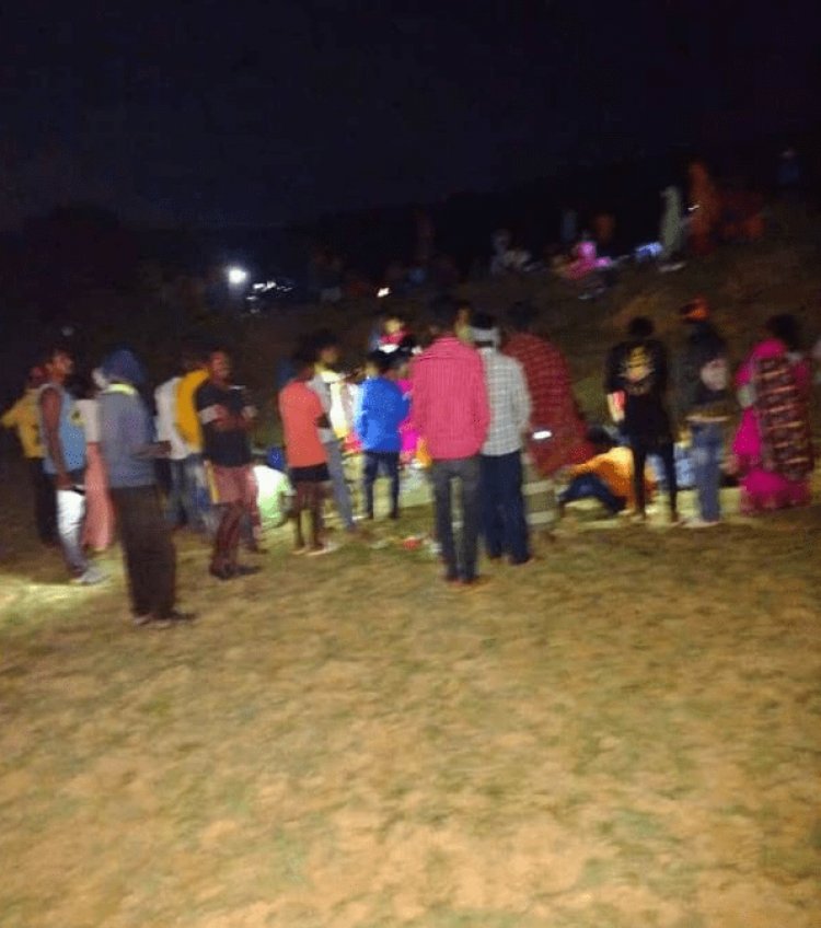 Jharkhand: गुमला में बड़ा हादसा, बेटी की शादी करा लौट रहे माता-पिता सहित चार की रोड एक्सीडेंट में मौत, 12 लोग घायल