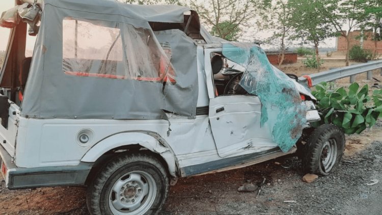 Bihar: जमुई में पिकअप ने पुलिस जीप को मारी टक्कर, दो होमगार्ड जवान की मौत, पांच पुलिसकर्मी सहित 12 घायल