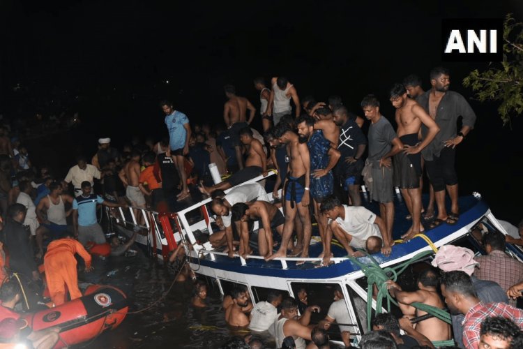 Kerala Boat Accident : केरल मलप्पुरम में बड़ा हादसा, टूरिस्ट बोट पलटने से 20 की मौत