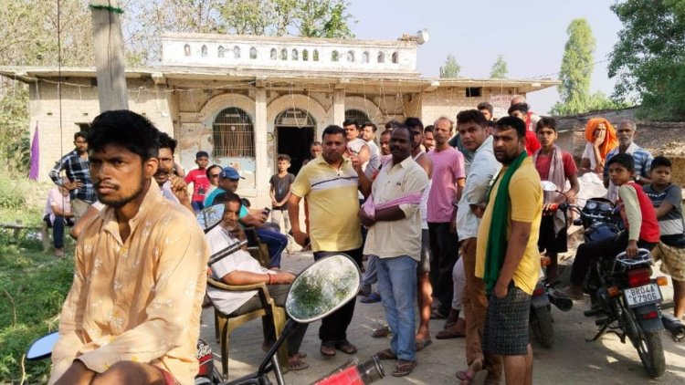 Bihar: सारण में 200 साल पुरानी अष्टधातु की मूर्तियां चोरी, मंदिर का ताला तोड़ चोरों ने किया हाथ साफ
