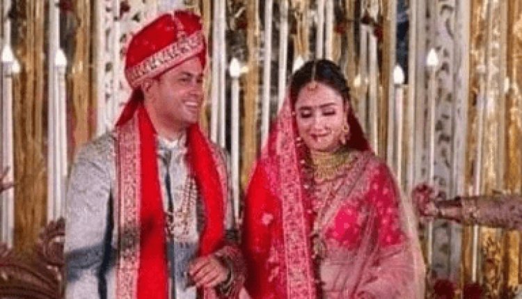 Bihar: रोहतास DM धर्मेंद्र कुमार ने BAS अफसर अनु पांडेय से रचाई शादी