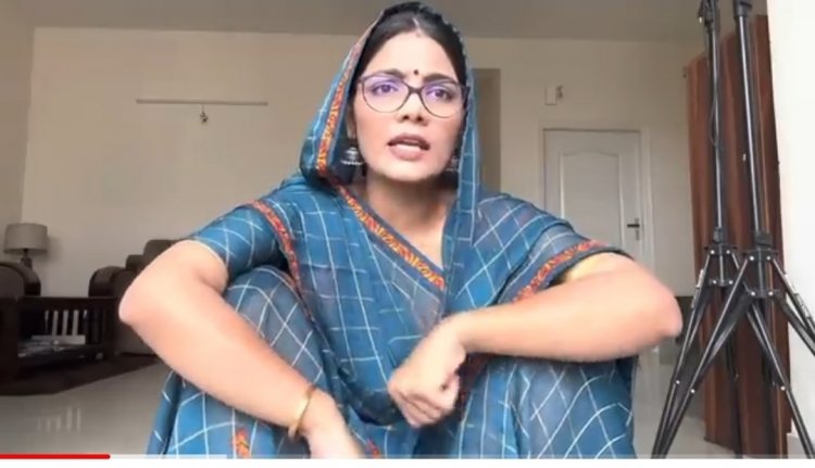 Neha Singh Rathore: 'कइसन चौकीदारी, केकर जिम्मेदारी', 'कवच ना रहे ट्रेन में, नेहा राठौर का गाना वायरल