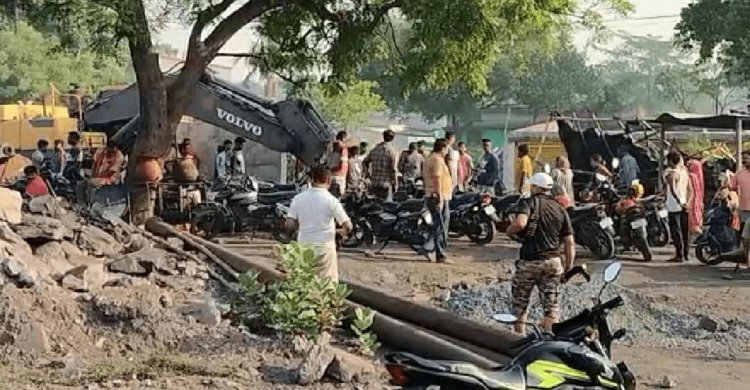 Dhanbad: ECL की कापासरा में आउटसोर्सिंग मैनेजमेंट व कर्मियों के बीच मारपीट