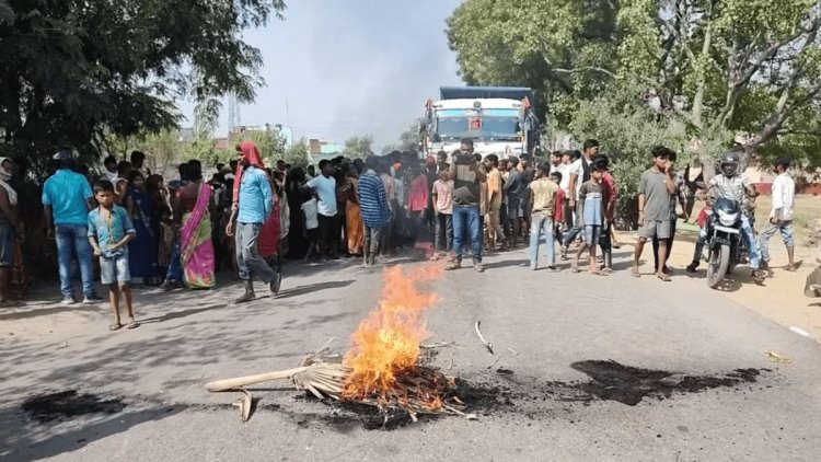 Bihar : जहनाबाद में पुलिस पर हमला: लेडी कांस्टेबल सहित आधा दर्जन जवान घायल, 3 महिलाएं अरेस्ट, पटना-गया NH-83 पर बवाल