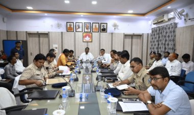 Deoghar श्रावणी मेला: झारखंड-बिहार को-ऑर्डिनेशन कमेटी की बैठक, सुविधा व सुरक्षा पर बनी रणनीति