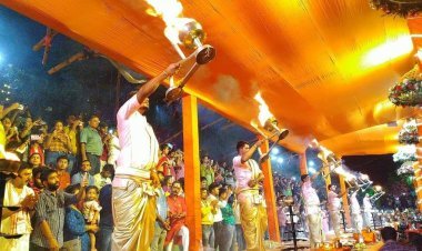 Dhanbad: गंगा आरती की तर्ज पर बेकारबांध राजेंद्र सरोवर पार्क में शिव महाआरती का आयोजन