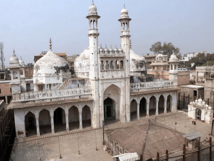 Gyanvapi Case: वजूखाने को छोड़कर ज्ञानवापी कैंपस के शेष हिस्से का होगा ASI सर्वे, वाराणसी कोर्ट का फैसला