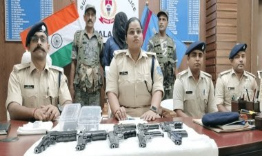 Jharkhand : पलामू पुलिस को मिली बड़ी सफलता,  गैंगस्टर सुजीत सिन्हा का आर्म्स का जखीरा बरामद, एक अरेस्ट