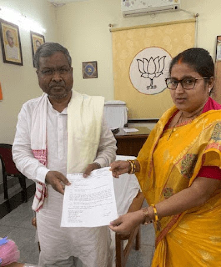 Jharkhand: BJP प्रसिडेंट बाबूलाल मरांडी और DGP से मिली रागिनी सिंह, झरिया में क्राइम कंट्रोल की मांग 