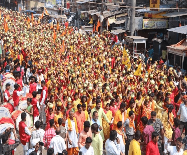 Dhanbad : भव्य कलश यात्रा निकली, तीन दिवसीय संगीतमय रामकथा शुरु