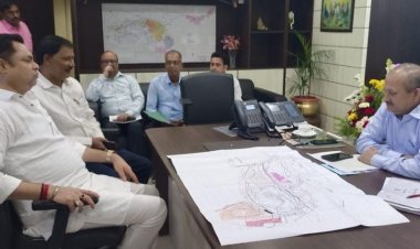 Dhanbad : बीसीसीएल के डीटी से मिले रणविजय सिंह