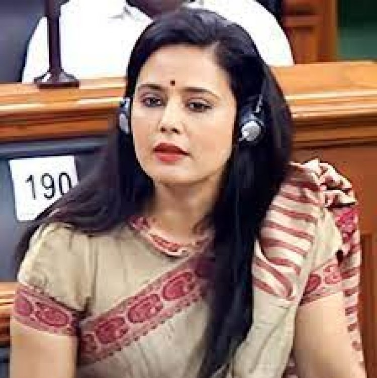 Cash For Query Case: टीएमसी लीडर Mahua Moitra को बड़ा झटका, कैश फॉर क्वेरी मामले में रद्द हुई लोकसभा की सदस्यता