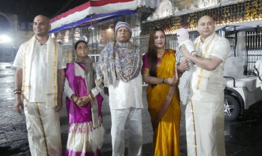 Bihar: लालू फैमिली ने किया तिरुपति बालाजी दर्शन, तेजस्वी और तेजप्रताप का बाल दान, पोती का मुंडन संस्कार