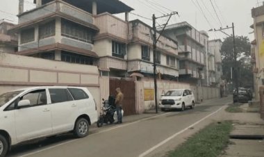 Dhanbad: कोल व होटल बिजनसमैन के यहां इनकम टैक्स की रेड में तीन करोड़ रुपये के ज्वेलरी मिले, आज पूरी हो सकती है कार्रवाई