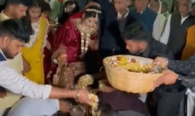 बहन को  शादी में शहीद भाई की नहीं खलने दी कमी ! एयरफोर्स कमांडो ने हथेलियों पर पैर रखवा  किया ससुराल विदा