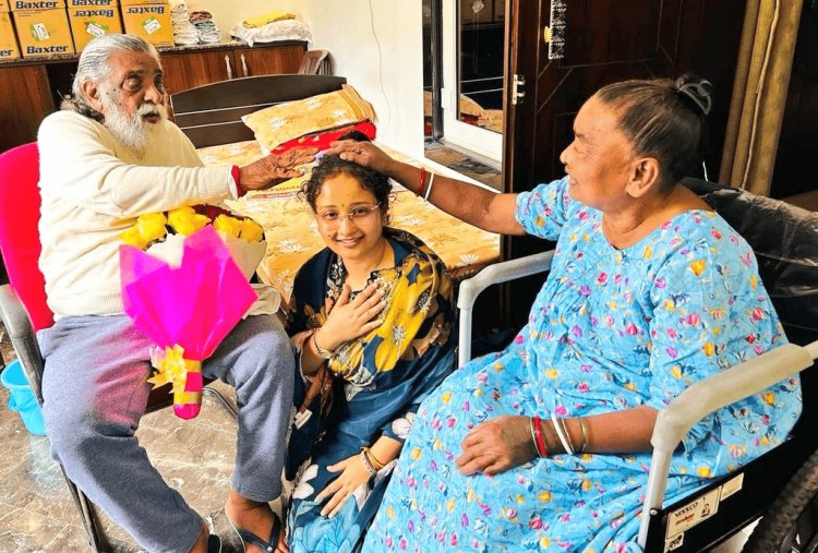 Jharkhand: हेमंत सोरेन की वाइफ कल्पना मुर्मू सोरेन लेगी पॉलिटिक्स में एंट्री, कहा मैं सार्वजनिक जीवन की शुरुआत कर रही हूं…