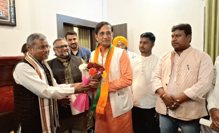 Jharkhand: जामताड़ा जिला कांग्रेस अध्यक्ष बीजेपी में शामिल, हरिमोहन मिश्रा ने MLA इरफान अंसारी पर बोला हमला