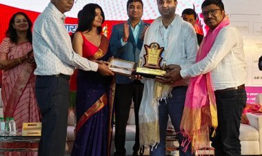 Jharkhand:शिक्षक मनीष शर्मा को मिला युवा रत्न पुरष्कार
