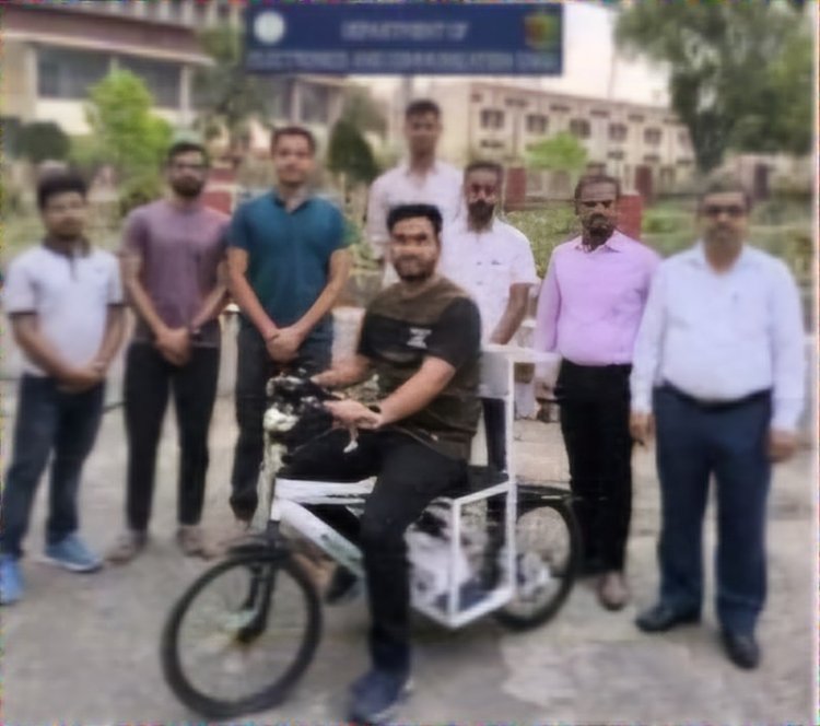 Dhanbad: बीआईटी सिंदरी के स्टूडेंट्स ने दिव्यांगों के लिए बनाई अनोखी ट्राइसाइकिल