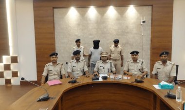 Jharkhand:नक्सली समरित गंझू आर्म्स के साथ अरेस्ट, रामगढ़ पुलिस ने ससुराल से दबोचा