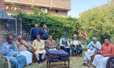 Dhanbad: ओम दिनकर सेवा ट्रस्ट के द्वारा खरनी  एवं चुटियारो में कंबल वितरण