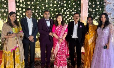 Jharkhand: IPS अफसर रित्विक श्रीवास्तव वेडिंग रिशेप्शन में हुआ ब्यूरोक्रेट्स का हुआ जुटान