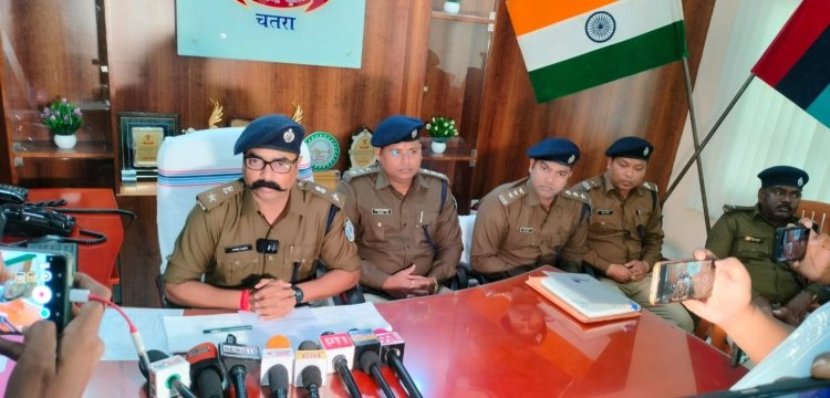 Jharkhand : चतरा पुलिस को मिली बड़ी सफलता, मर्डर करने वाले तीन आरोपी अरेस्ट