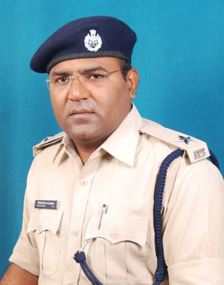Dhanbad: पुलिस इंस्पेक्टर प्रवीण कुमार बने बैंक मोड़ थाना प्रभारी