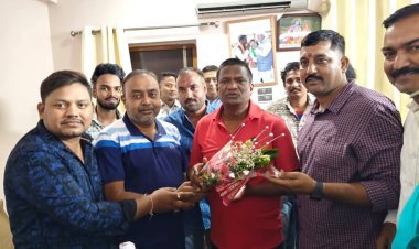 Dhanbad : एमपी ढुलू महतो के जन्मदिन पर बधाईयों का तांता, अमित शाह व भूपेंद्र यादव ने भी दी शुभकामनाएं