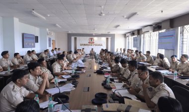 Dhanbad : SSP ने दिया निर्देश , माफिया,जमीन दलाल व बिचौलियों को थाना में न बैठायें