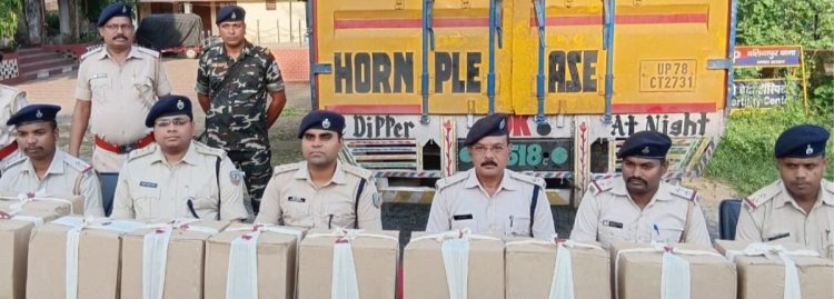 Jharkhand: धनबाद में पकड़ी गयी एक करोड़ की अंग्रेजी शराब, 12,036 बोतलों के साथ कंटेनर जब्त
