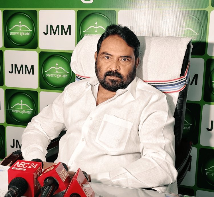 Jharkhand : बीजेपी की झूठे आरोपों की राजनीति से जनता गुमराह नहीं होगी : बिनोद पांडेय
