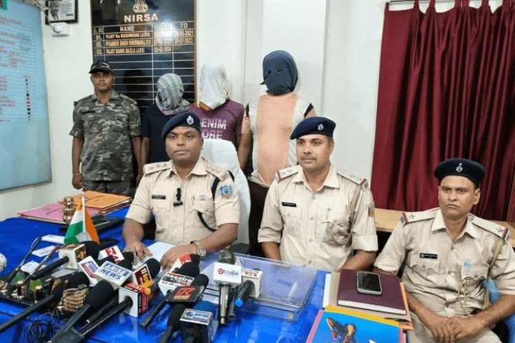  Dhanbad : तीन चोर अरेस्ट, छह बाइक जब्त