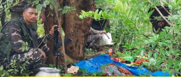 Jharkhand: भाग निकला जेजेएमपी सुप्रीमो रविंद्र यादव, गुमला पुलिस ने उग्रवादियों का मिनी कैंप किया ध्वस्त