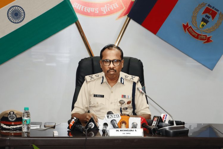 Jharkhand: झारखंड पुलिस ने जुलाई माह में 28 माओवादियों को किया अरेस्ट, चार एनकाउंटर में ढेर, एक ने किया सरेंडर