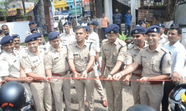 Dhanbad: अपराध पर कसा शिकंजा, धनबाद पुलिस को मिली 68 नयी पेट्रोलिंग बाइक