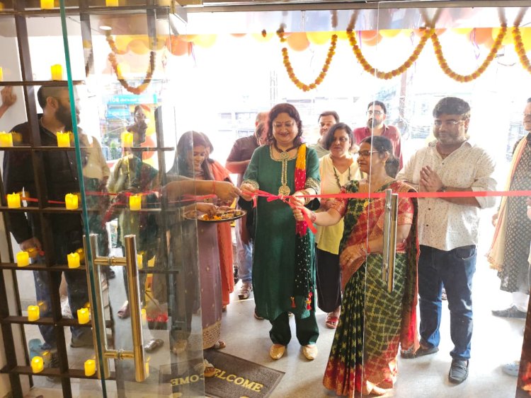 Dhanbad : "धनबाद में मदुरै कैफे की एंट्री – अब केले के पत्ते पर मिलेगा साउथ इंडियन स्वाद"