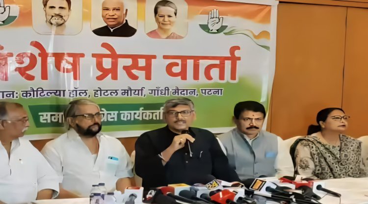 Bihar Assembly Election 2025: टिकट बंटवारे पर कांग्रेस में बगावत! प्रवक्ता आनंद माधव समेत कई नेताओं ने छोड़ी पार्टी