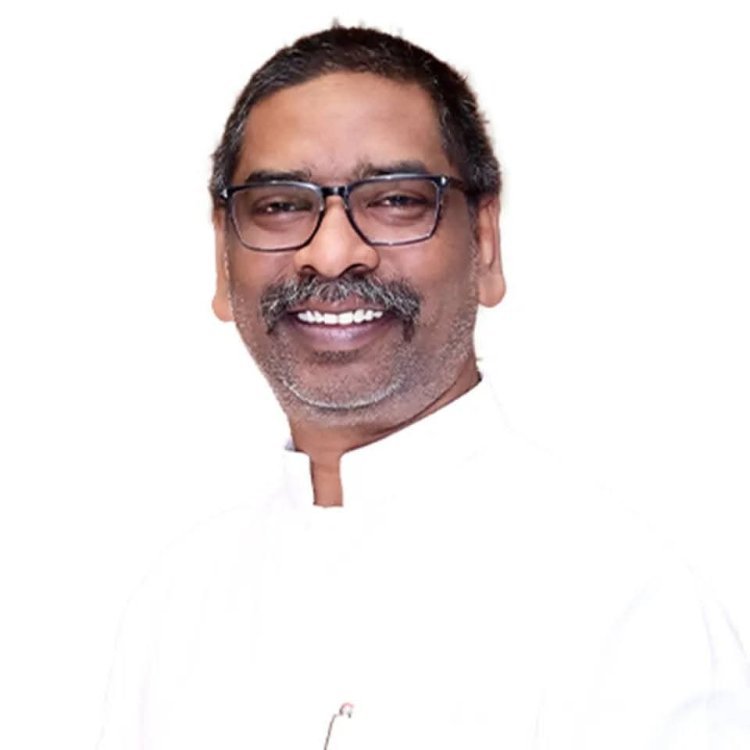 Jharkhand: “झारखंड कैबिनेट का बड़ा फैसला: अब अंबेडकर आवास योजना के तहत मिलेगा दो लाख रुपये का घर!”