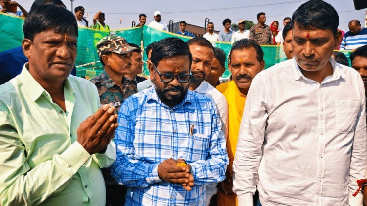 धनबाद:  गोविंदपुर में 330 करोड़ से बनेगा 5 किमी लंबा एलिवेटेड फ्लाईओवर, सांसद ढुल्लू महतो ने किया शिलान्यास