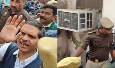उत्तर प्रदेश:  पूर्व IPS अमिताभ ठाकुर जेल भेजे गये, जबरदस्ती, चोटें और हत्या की आशंका!