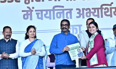 झारखंड: 1910 युवाओं को मिली सरकारी नौकरी, CM हेमंत सोरेन बोले– ‘कहने पर नहीं, काम करने पर है मेरा विश्वास’