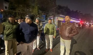 धनबाद में नव वर्ष से पहले पुलिस का ‘मेगा नाइट एक्शन’, SSP प्रभात कुमार के नेतृत्व में चला एंटी क्राइम व ट्रैफिक अभियान