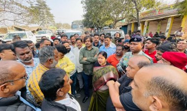 धनबाद : बीसीसीएल अधिकारियों व मजदूरों पर देवप्रभा आउटसोर्सिंग समर्थकों का जानलेवा हमला, 12 घायल