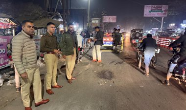 धनबाद: ट्रैफिक नियम तोड़ने वालों पर SSP का डंडा: फैंसी नंबर प्लेट और मॉडीफाइड गाड़ियों की जांच